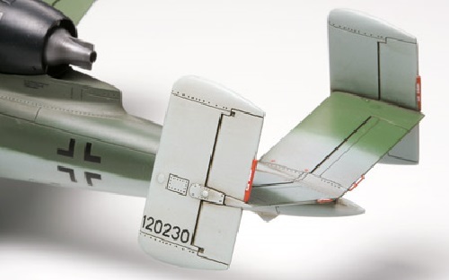 Tamiya 1/48 German Heinkel He162 A2 "Salamander" - Model Kit image