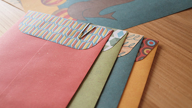 Animal Greetings Mix and Match Stationery Set (Junzo Terada) by Junzo Terada image