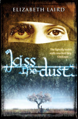 Kiss the Dust by Elizabeth Laird image
