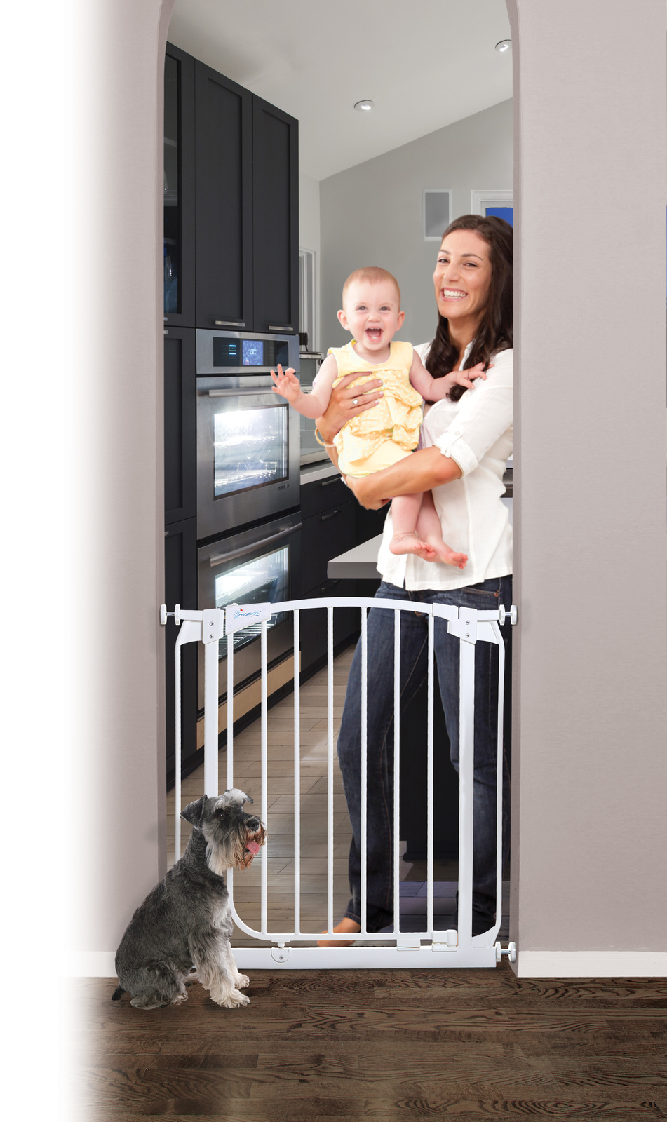 Dreambaby Chelsea Safety Gate - White image