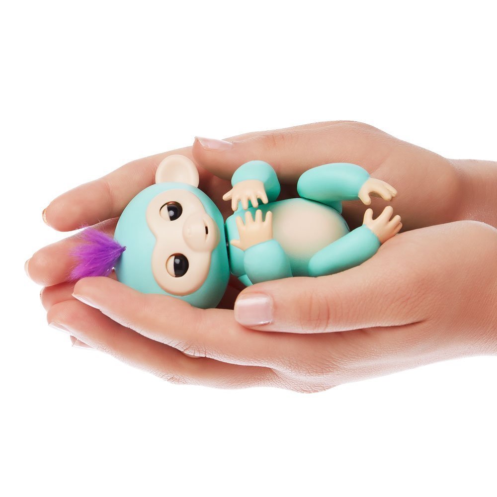 Fingerlings: Interactive Baby Monkey - Zoe image