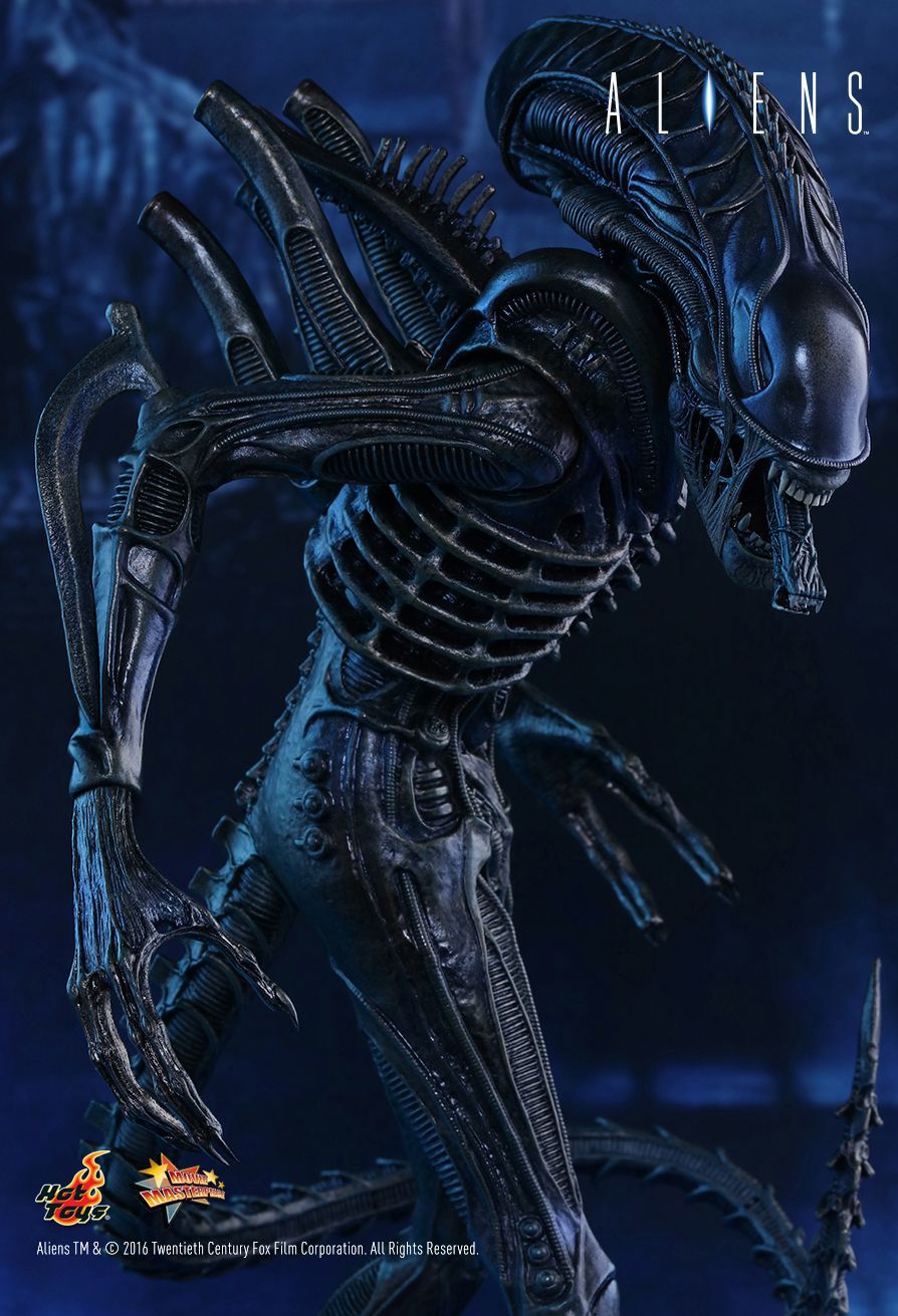 Alien Warrior - 13" Articulated Figure image