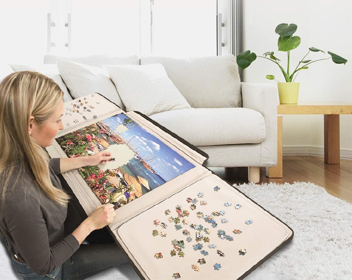 Jigsaw Puzzle Board & Carrier - 1000pc image
