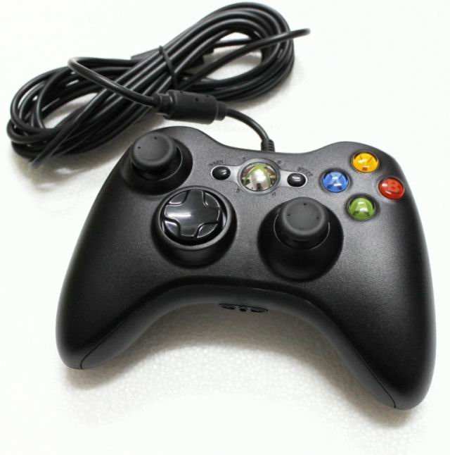 Official Microsoft Xbox 360 Wired Controller - Black on X360