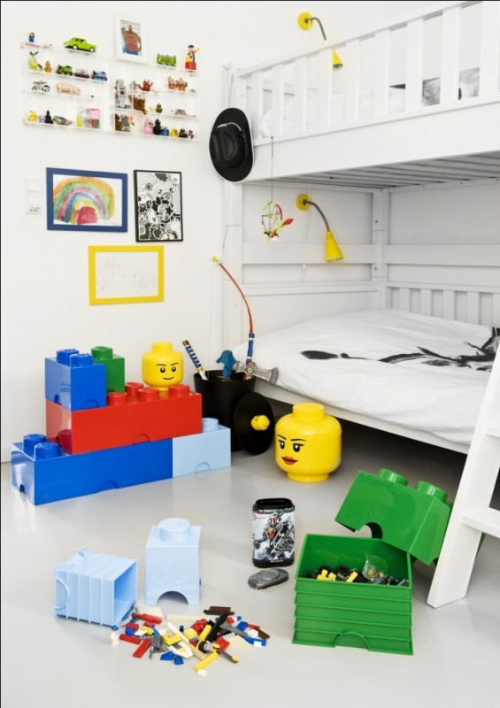 LEGO Storage Head Large (Girl) Images at Mighty Ape Australia
