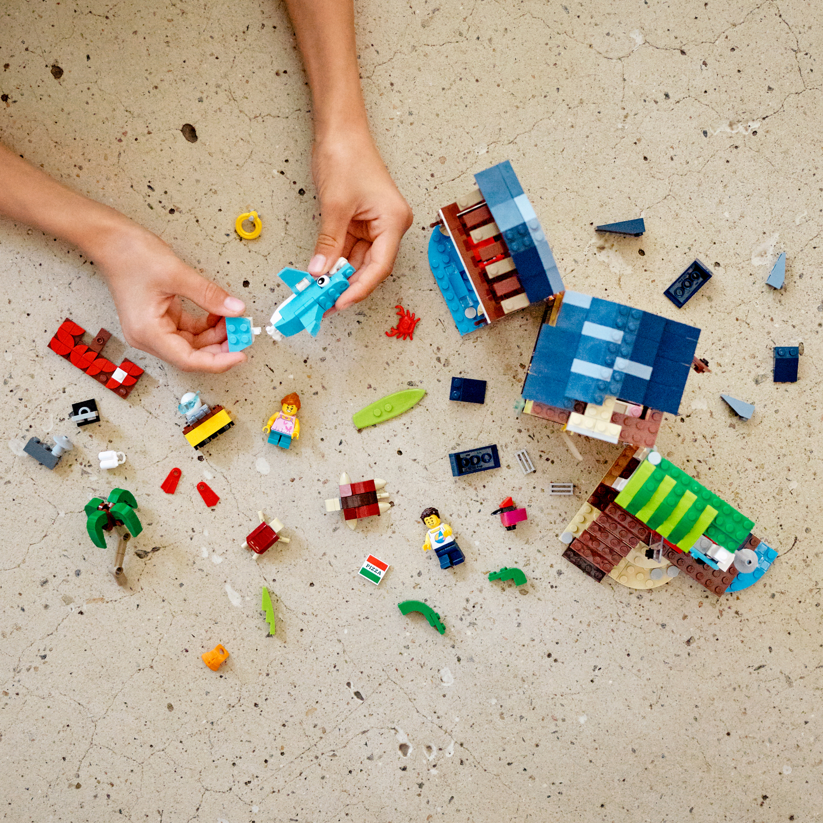 LEGO Creator: Surfer Beach House - (31118) image