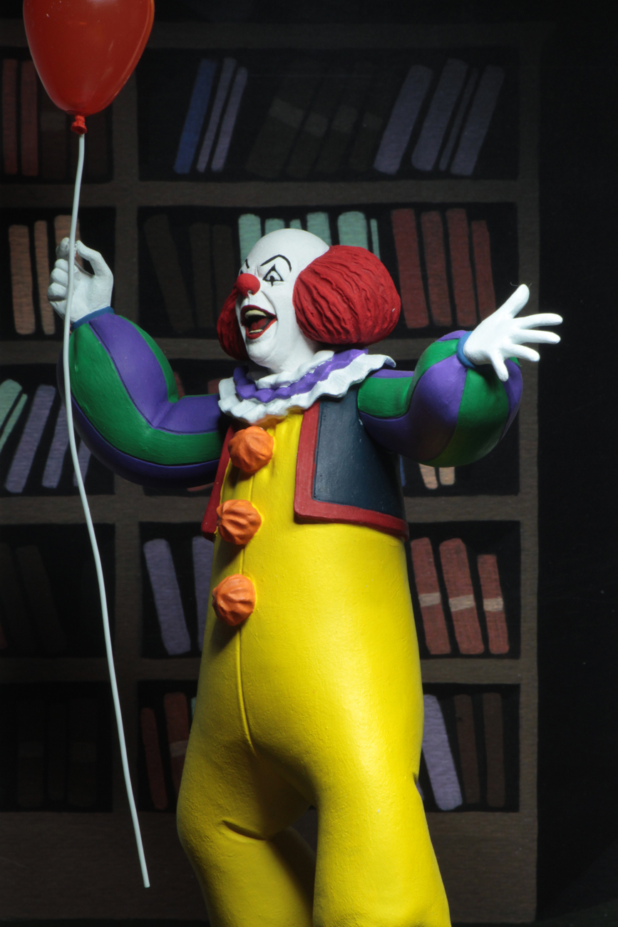 Toony Terrors: Pennywise (IT 1990) – 6" Action Figure image