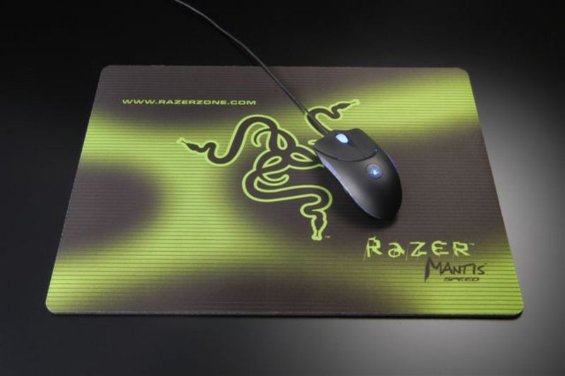 Razer Mantis Mouse Mat Speed image