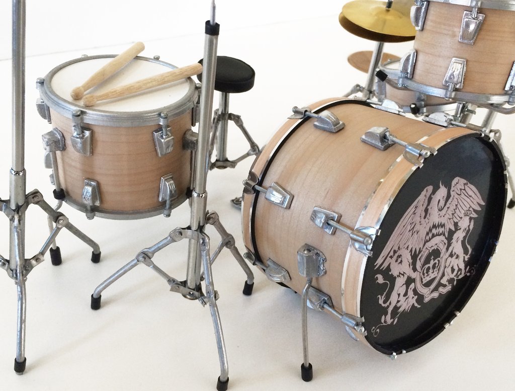 Axe Heaven Queen Crest Drums (Roger Taylor) at Mighty Ape NZ