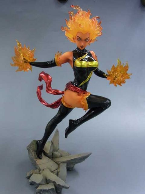 Ms. Marvel Bishoujo Binary Version 1:7 Figure (Comics Bishoujo series)