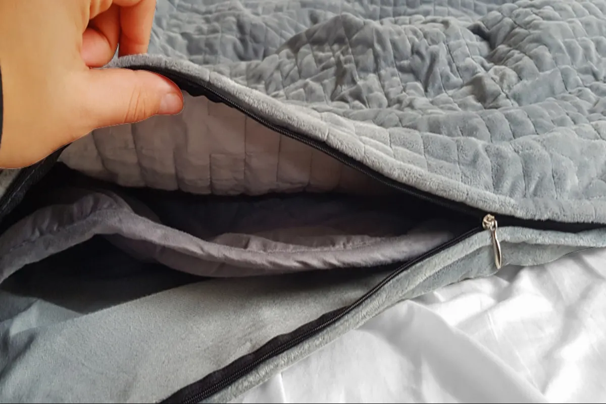 Royal Comfort Snug Embrace Weighted Gravity Blanket Queen at Mighty