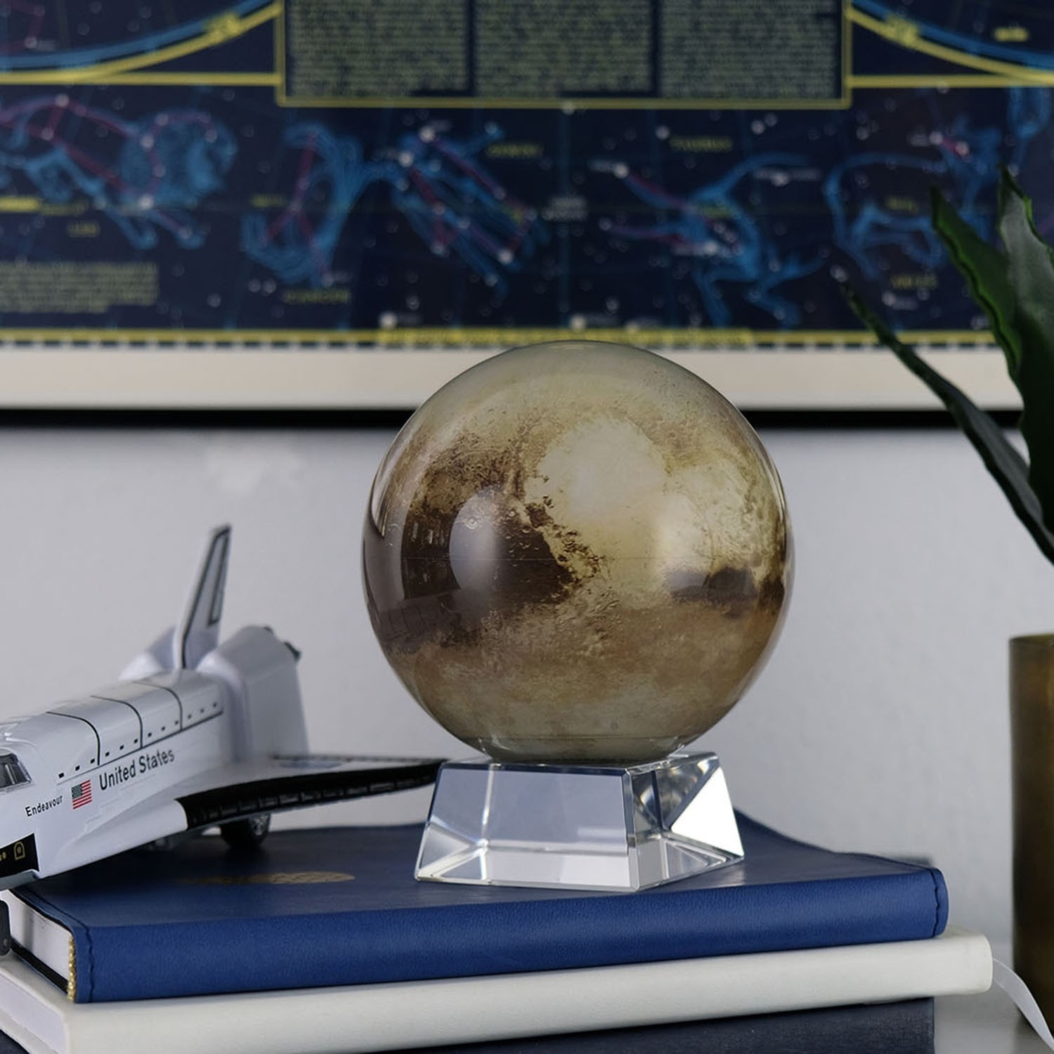 Mova: Self Rotating Globe - Pluto (11.5cm) image