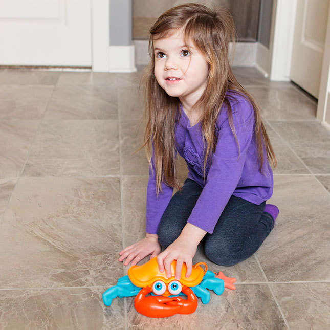 Fat Brain Toys: Crabby the Crab - Pull Toy image