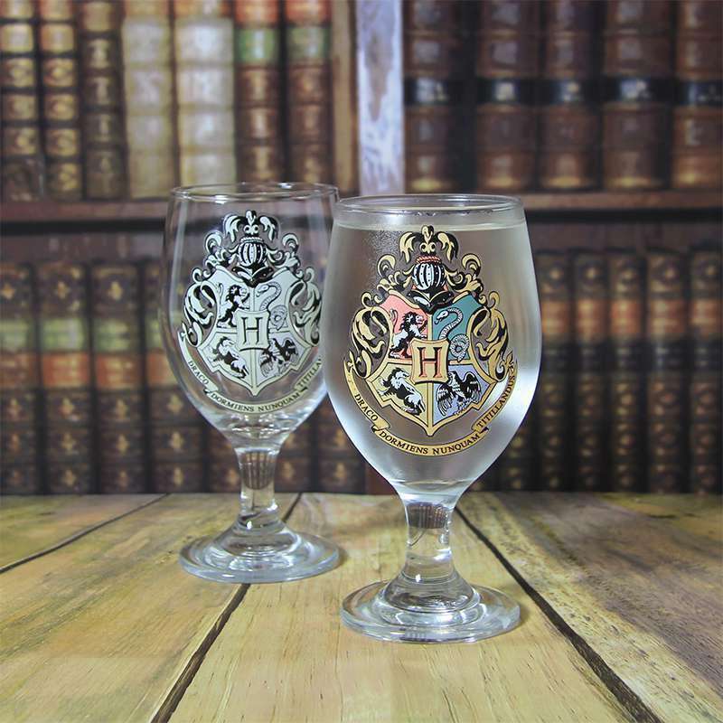 Harry Potter Hogwarts Colour Change Water Glass image