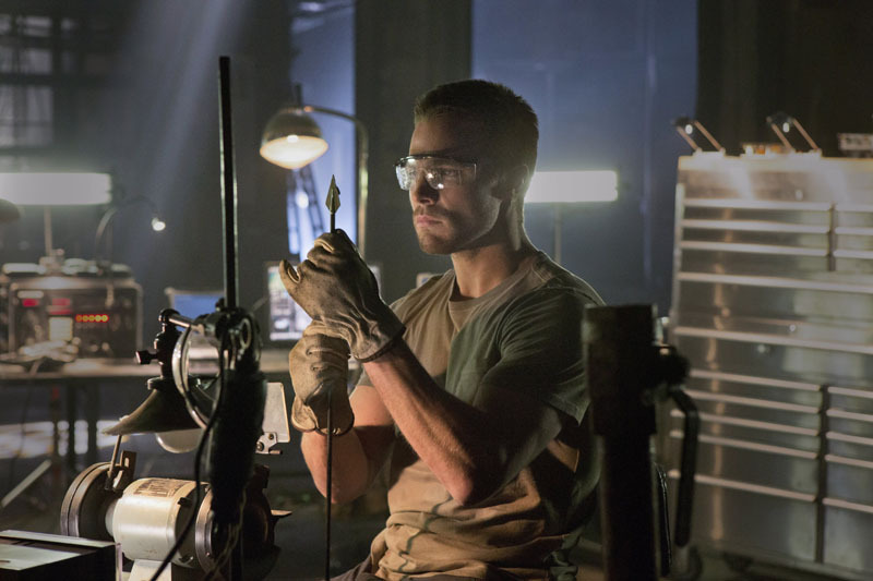 Arrow - The Complete First Season on Blu-ray image