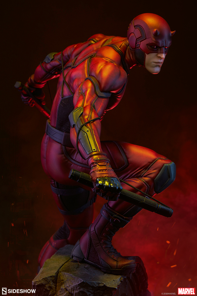 Marvel: Daredevil - 21" Premium Format Figure