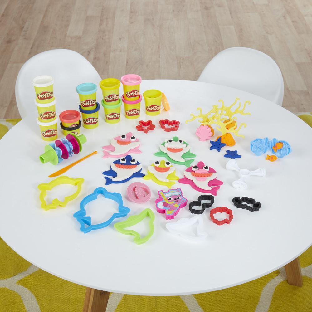 Play-Doh: Baby Shark Playset - (Includes 12 Cans) image