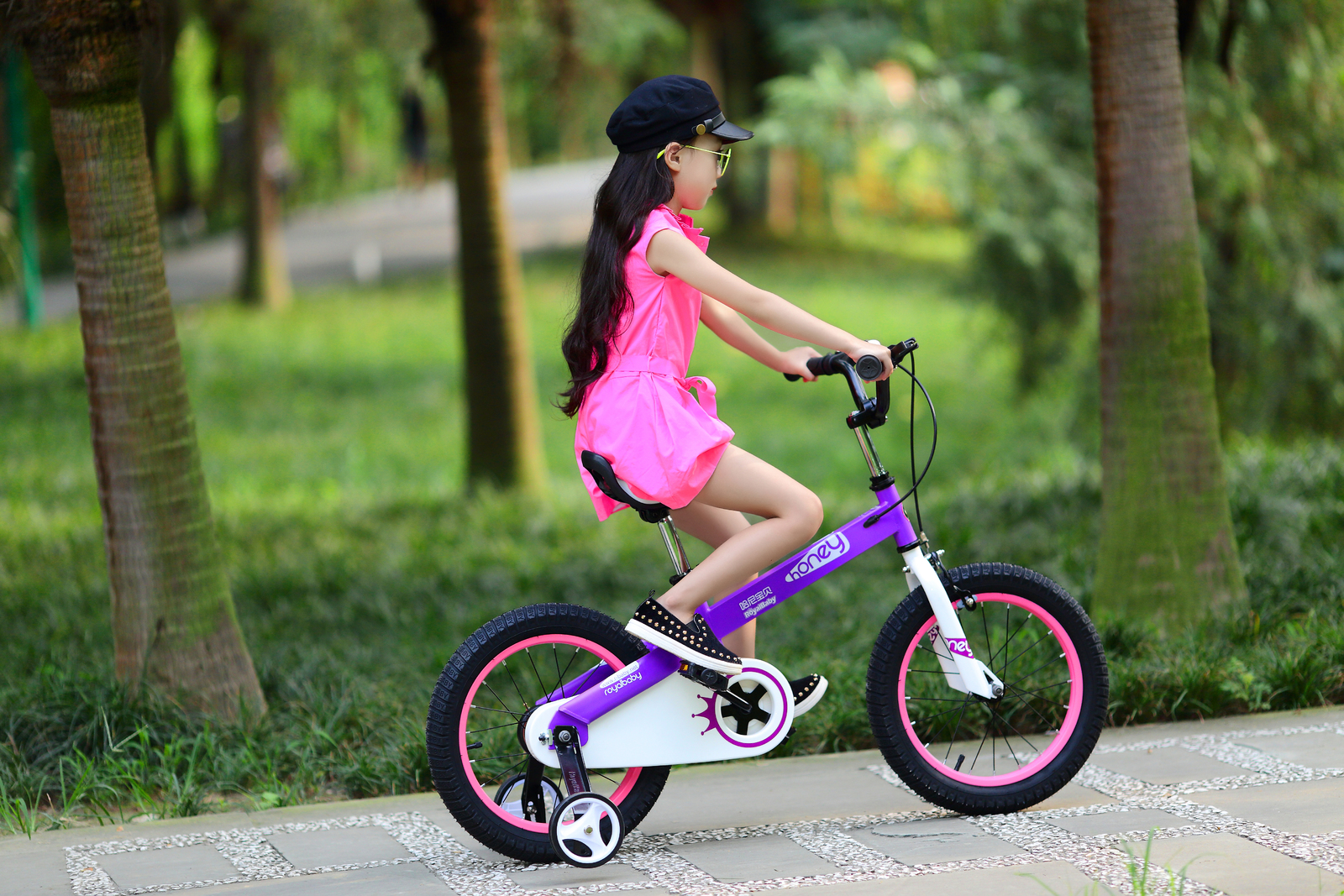 s works tarmac green