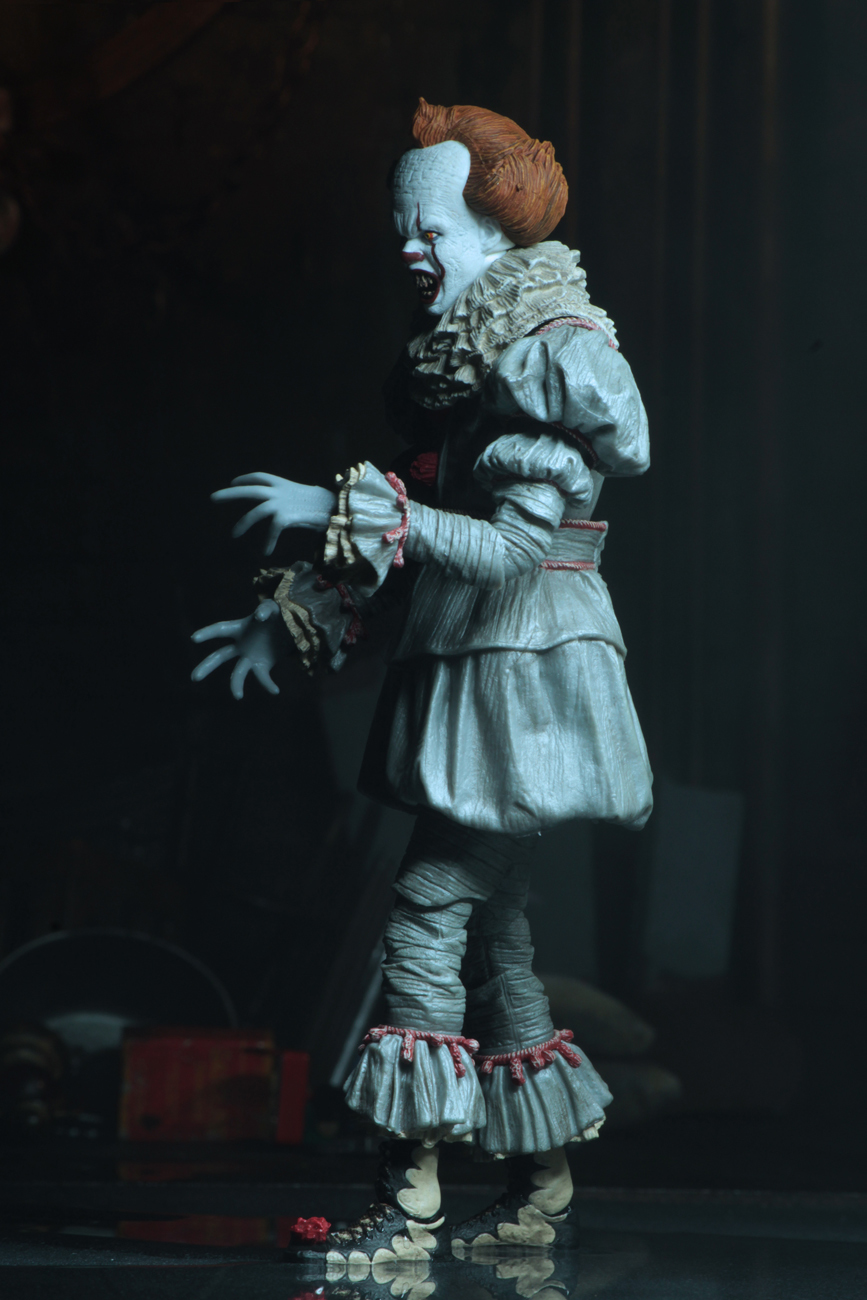 It (2017) - Pennywise (Dancing Clown) - 7" Ultimate Action Figure image
