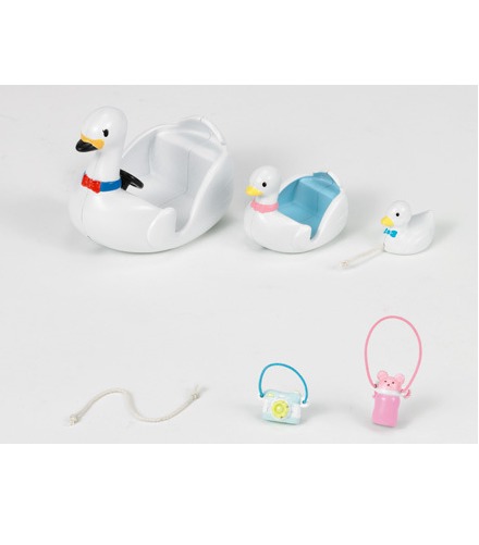 Sylvanian Families: Swan Boat Set