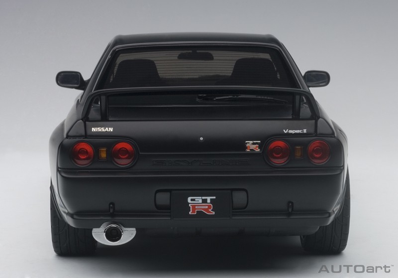 Autoart 1/18 Nissan Skyline Gt-r (R32) - Diecast Model image