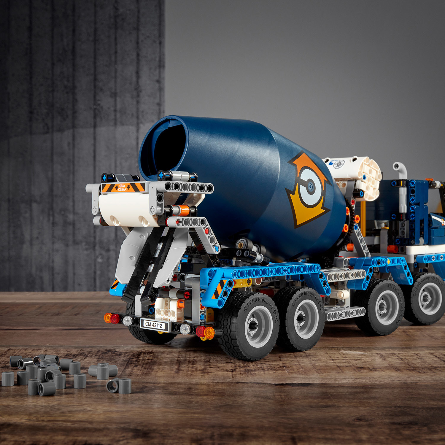 LEGO Technic: Concrete Mixer Truck - (42112) image