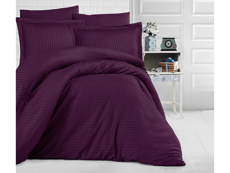 Damask Stripe King Duvet Cover Set Aubergine at Mighty Ape NZ
