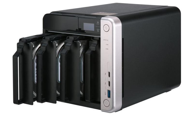 QNAP 4-Bay Thunderbolt NAS image