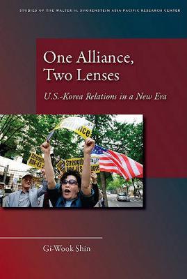 One Alliance, Two Lenses on Hardback by Gi-Wook Shin