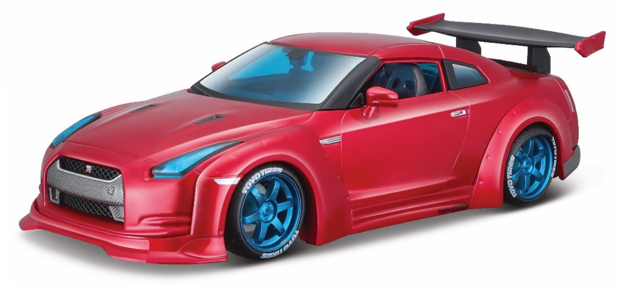 Maisto: 1:24 Die-Cast Vehicle - Nissan Gt-R (Metallic Red) image