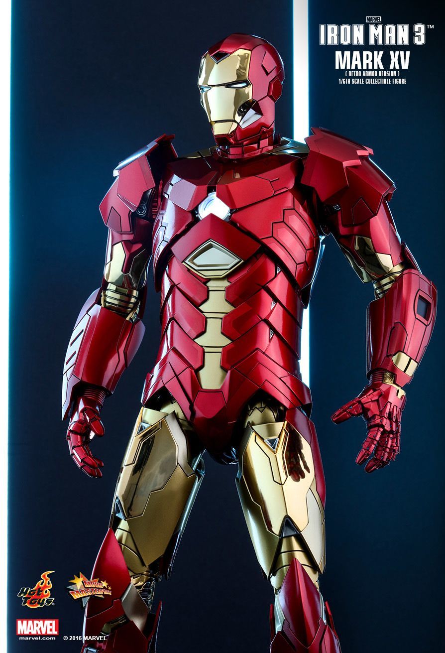 Iron Man 3: Mark XV Retro Armor - 1:6 Scale Figure image