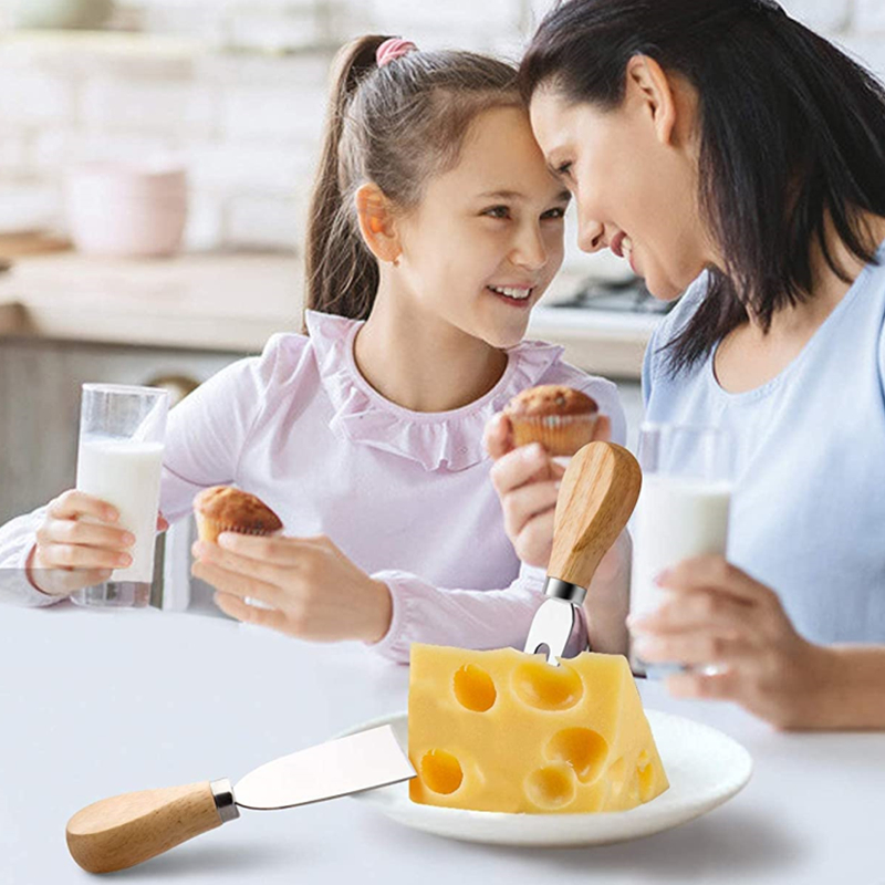 5 Piece Cheese Knife & Board Set at Mighty Ape NZ