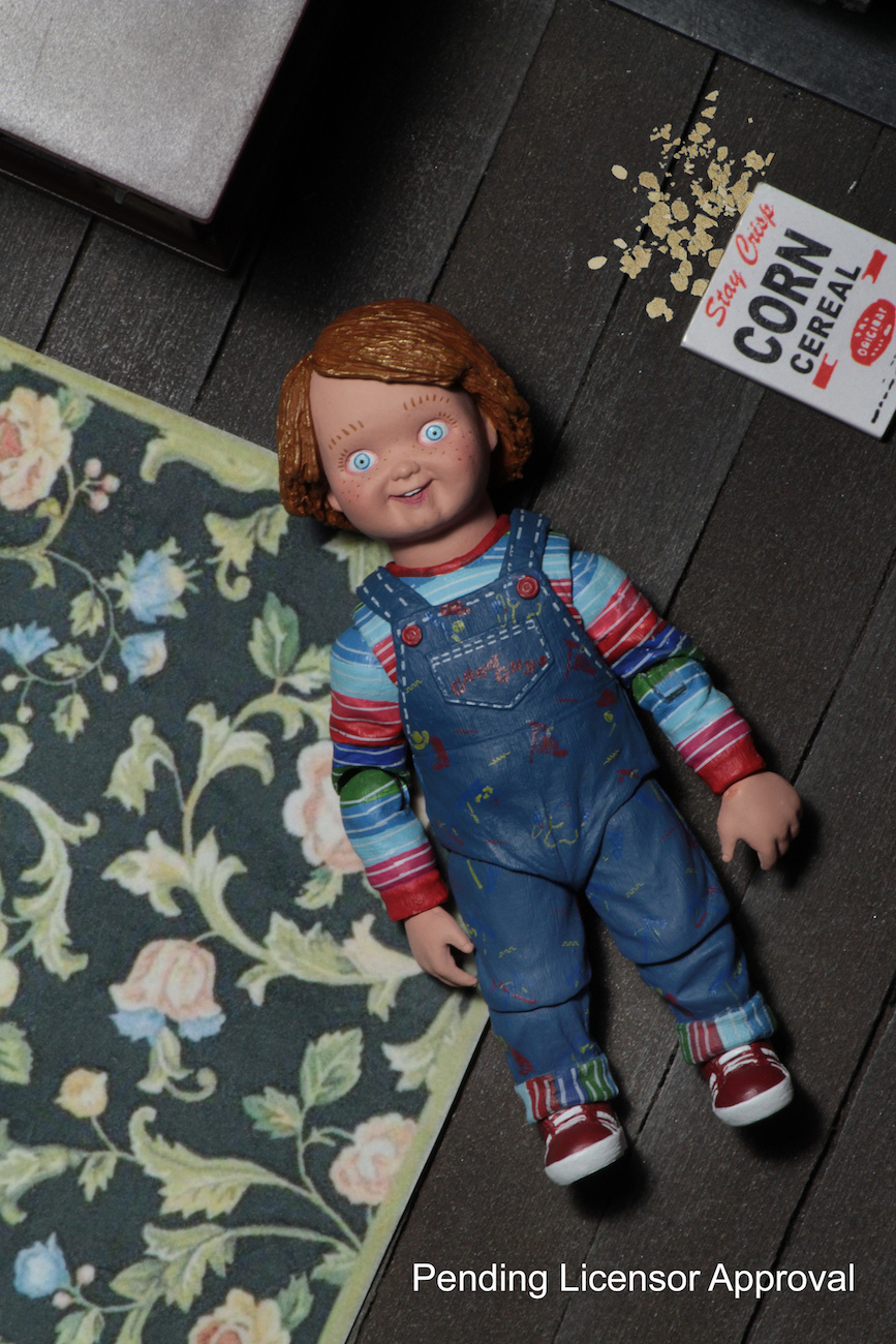 Child's Play: Chucky - 7" Ultimate Action Figure