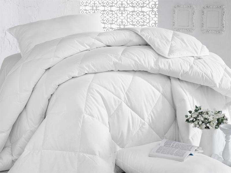 King Sized Duvet Inner at Mighty Ape NZ