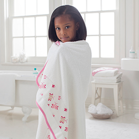 Aden + Anais Princess Posie Toddler Towel image