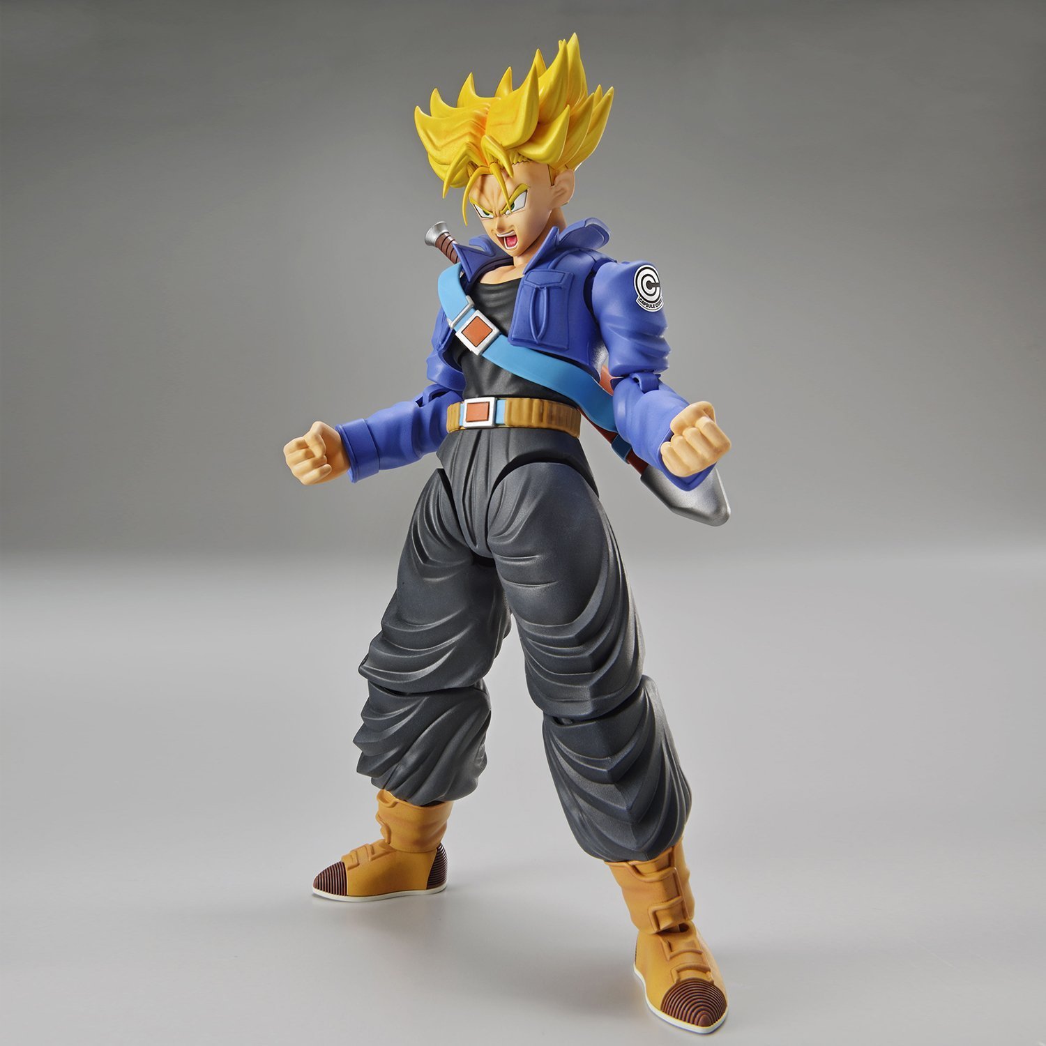 Super Saiyan Trunks - Figure-rise Model Kit image