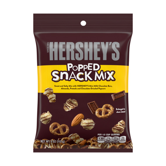 Hershey's Popped Snack Mix 113g image