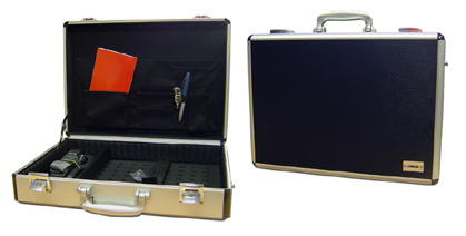 Laser Aluminium laptop carry case - Up to 17 image