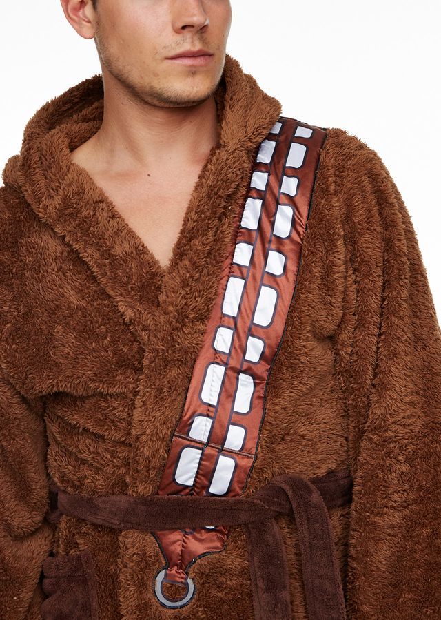 Star Wars: Hooded Bathrobe - Chewbacca image