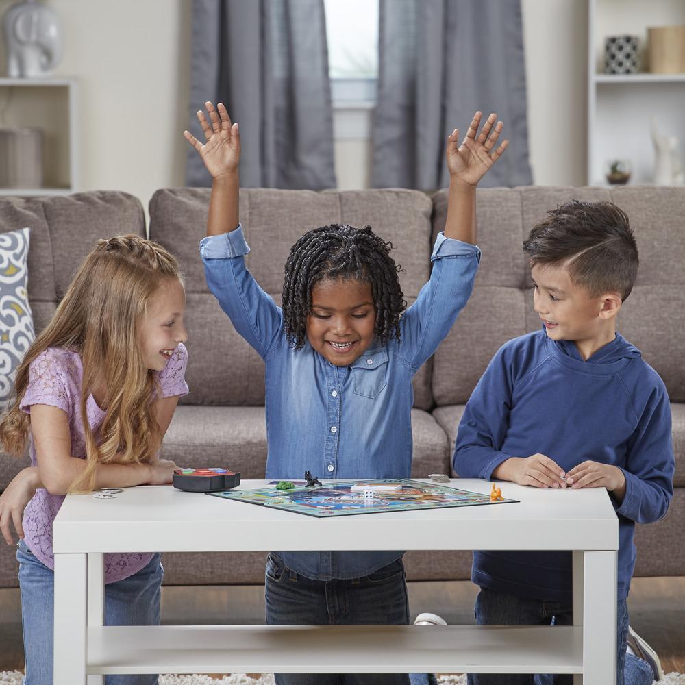 Monopoly: Junior - Electronic Banking Game image