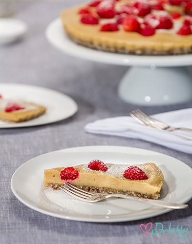 Dr Libby’s Sweet Food Story on Hardback by Libby Weaver