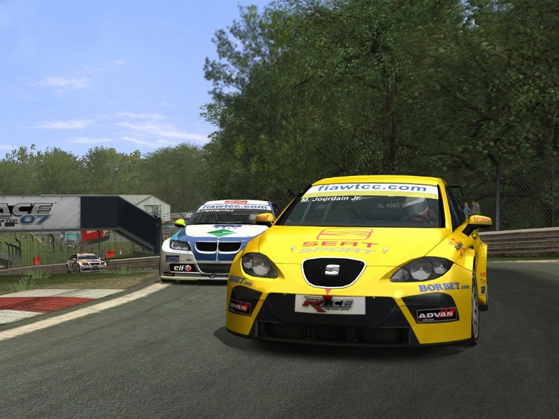 Race 07: Official WTCC Game on PC