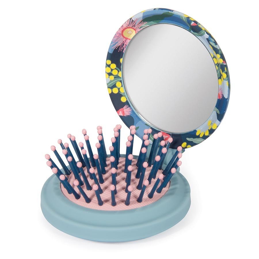 Compact Brush Mirror image