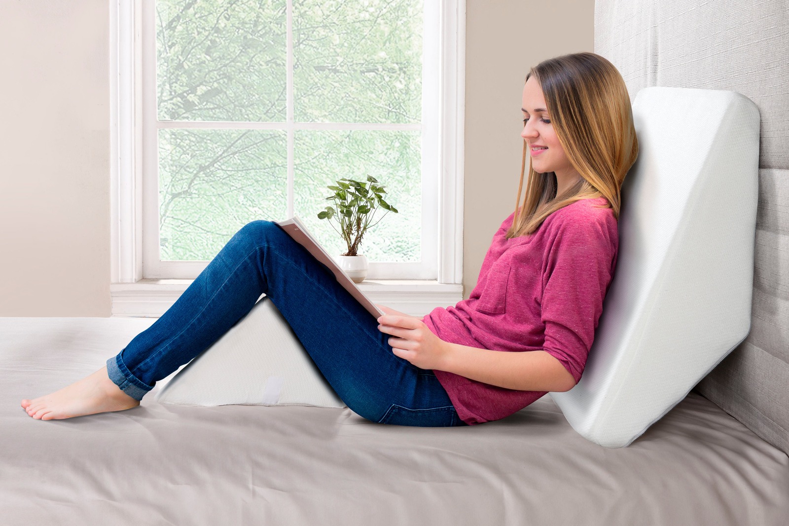 Ovela Memory Foam Wedge Pillows at Mighty Ape NZ