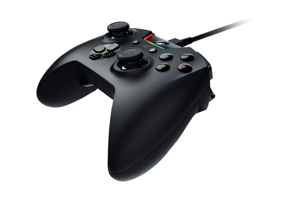 Razer Wolverine Chroma Tournament Edition Gaming Controller (Xbox One & PC) image