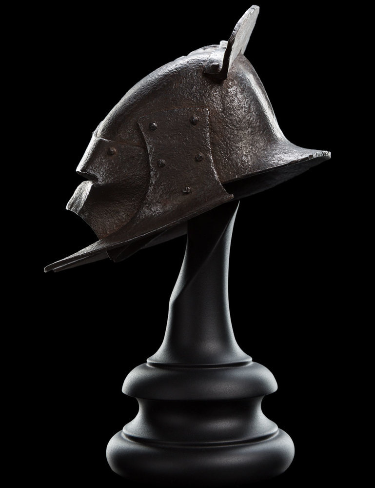 The Lord of the Rings: Uruk-hai Swordsman Helm - by Weta image