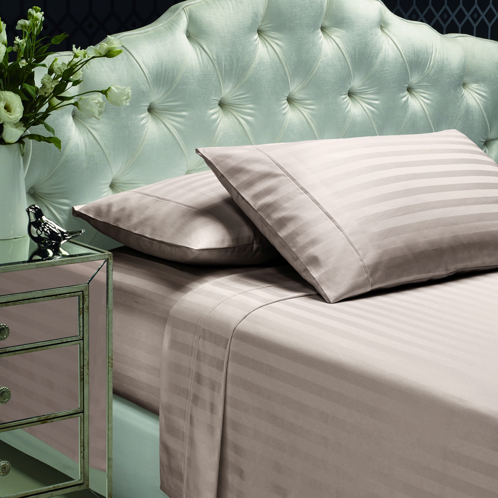 Style & Co Egyptian Cotton Stripe Quilt Cover Set at Mighty Ape NZ