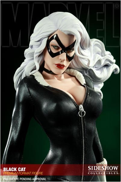 Spiderman Premium Format 17" Figure - Black Cat (Limited Ed. 1000)