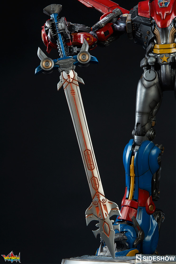 Voltron: Defender of the Universe - 27" Maquette Statue image