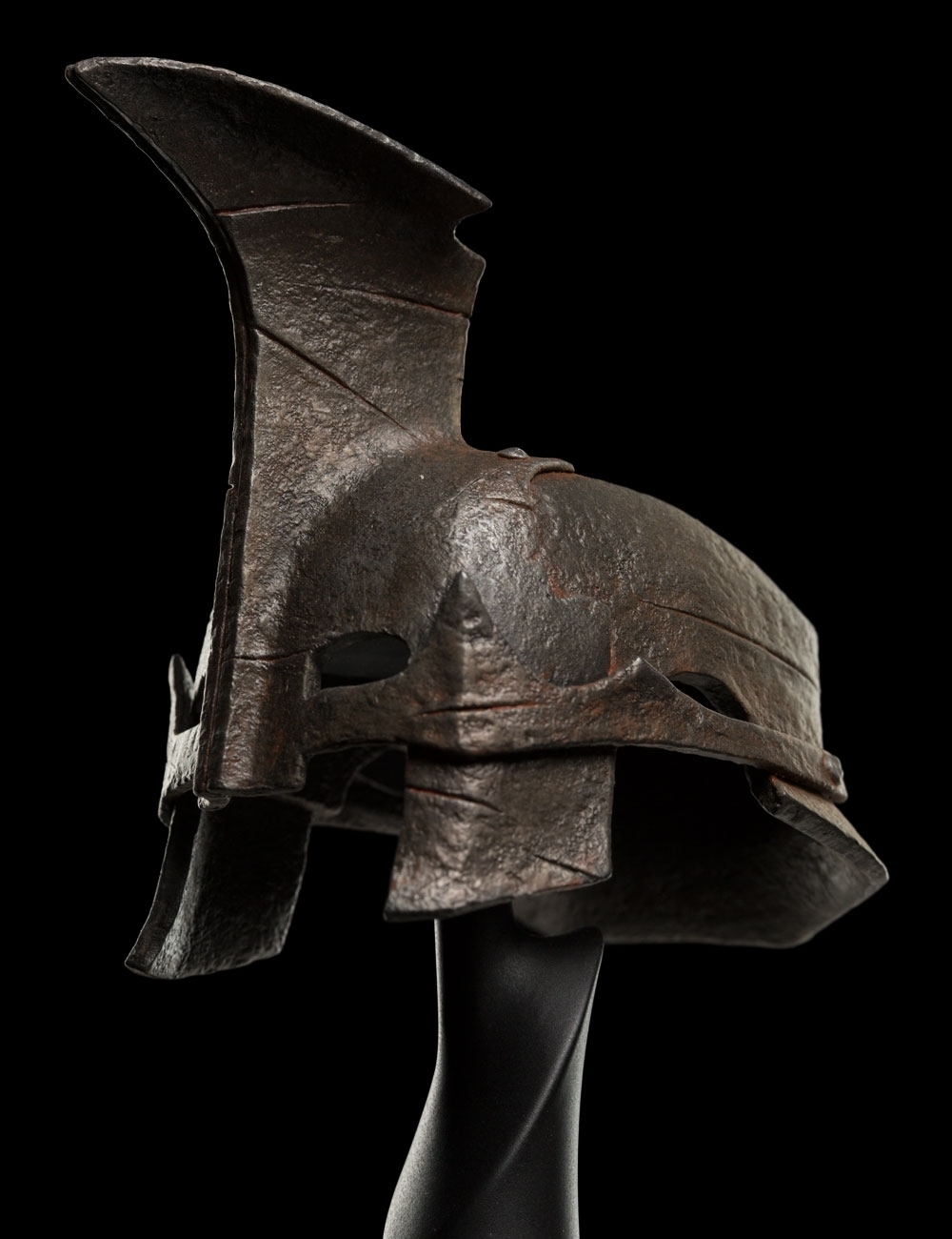 The Hobbit: Gundabad Orc Helm - by Weta image
